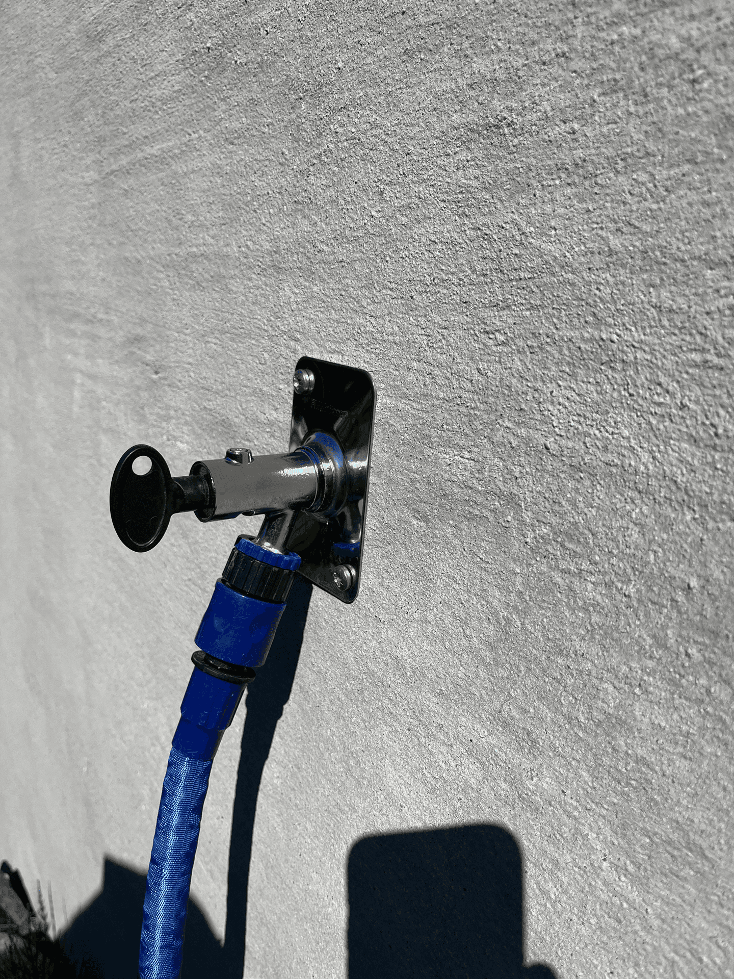 Montering av frostfri utekran